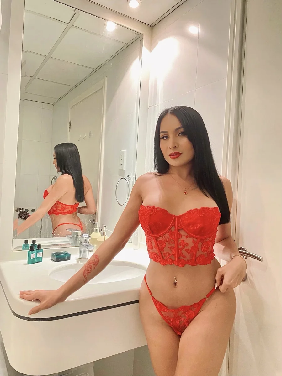 FrancieAly