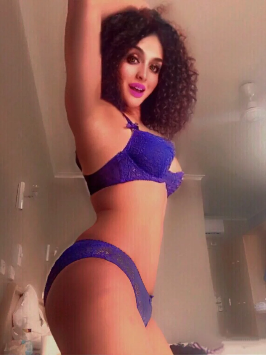 Aura_Karisma