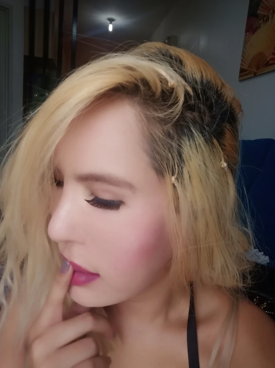 Scarletladyboy